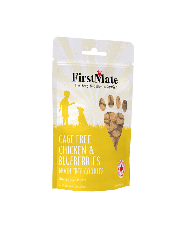 FirstMate Cage Free Chicken with Blueberry Treats for Dogs